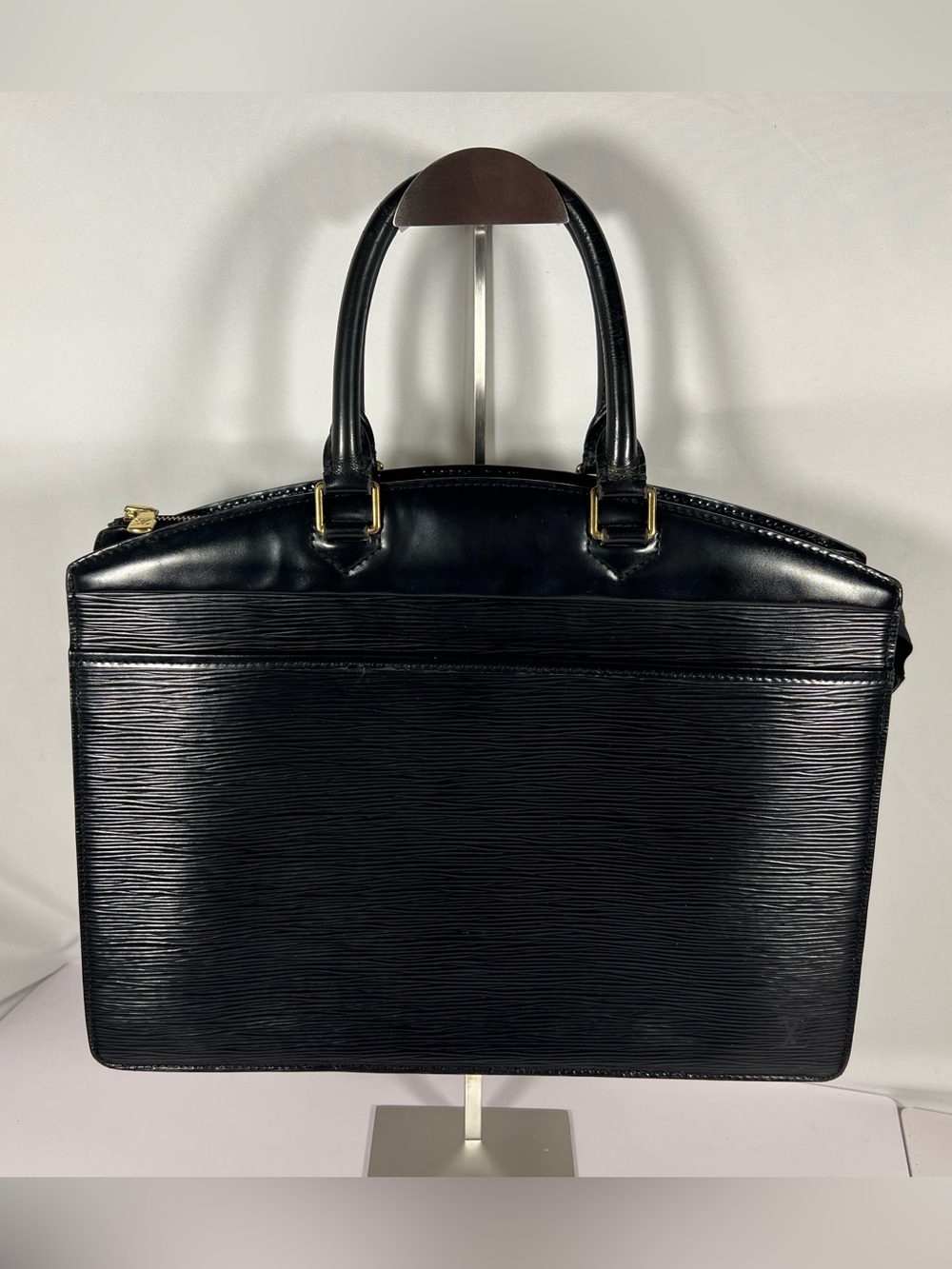3089: Louis Vuitton Epi Riviera PM Handbag Black Leather France